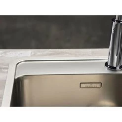 Reginox Ohio 50x40 1.0 Bowl Stainless Steel Kitchen Sink with Tap Ledge 6 Reginox Ohio 50x40 1.0 Bowl Stainless Steel Kitchen Sink with Tap Ledge -Kitchen Sinks Shop OHIO50X40TW D2 460